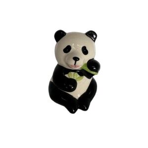 Daiso Panda Ceramic Sitting Bamboo Eating Piggy Bank Coin bank 4.5” h Figurine